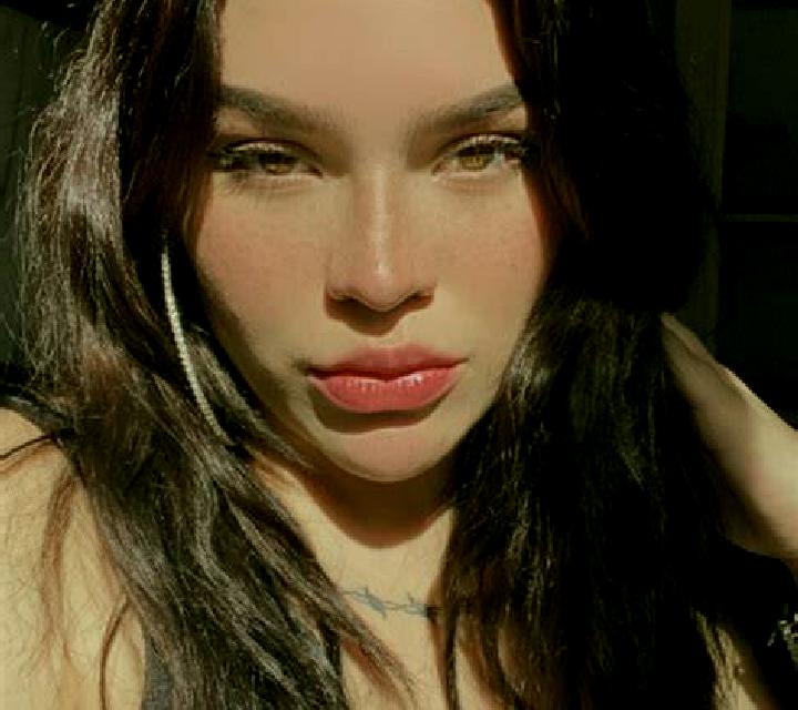Katia 3 Navalcan escort