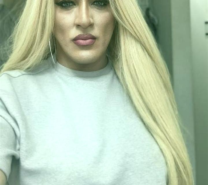 Katia Matalebreras escort