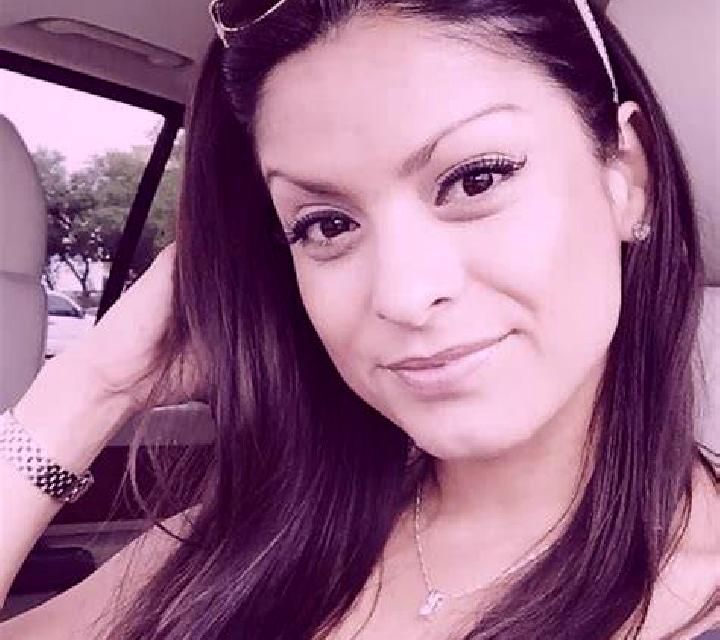 Lola 3 Belianes escort