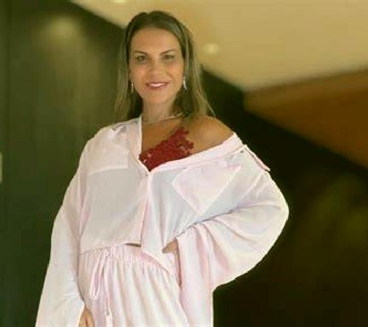 Lorena 3 Canena escort