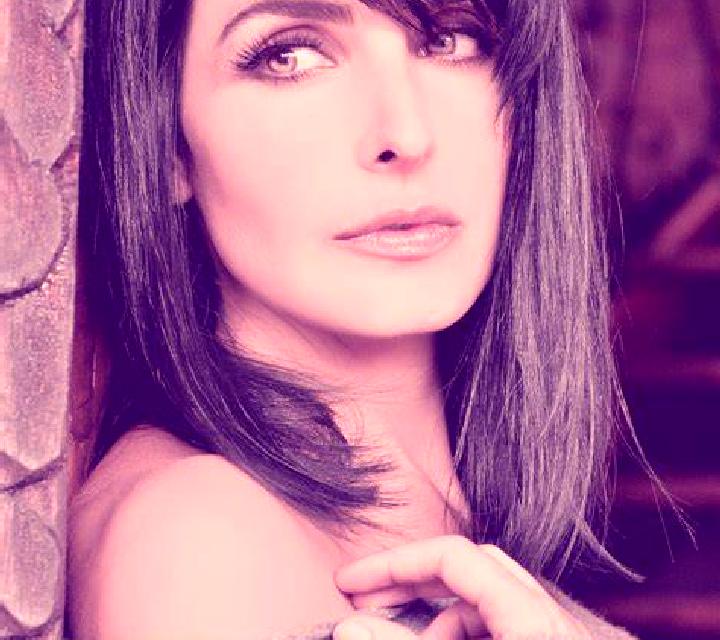 Lorena Berrosteguieta escort
