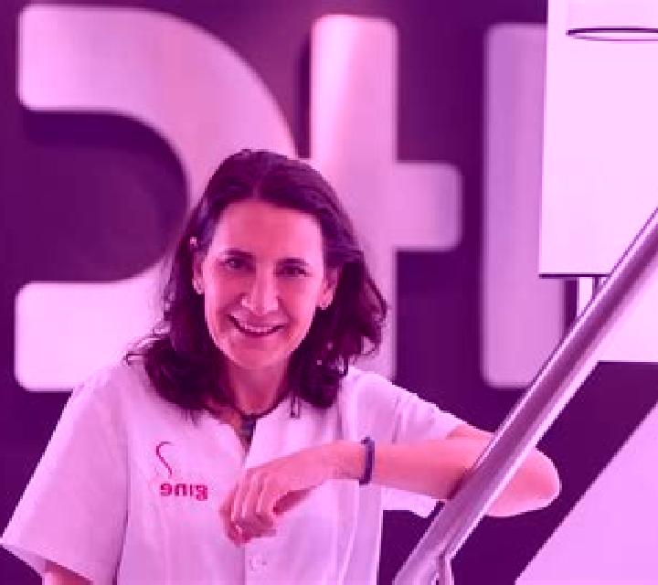 Lucía Pinar escort