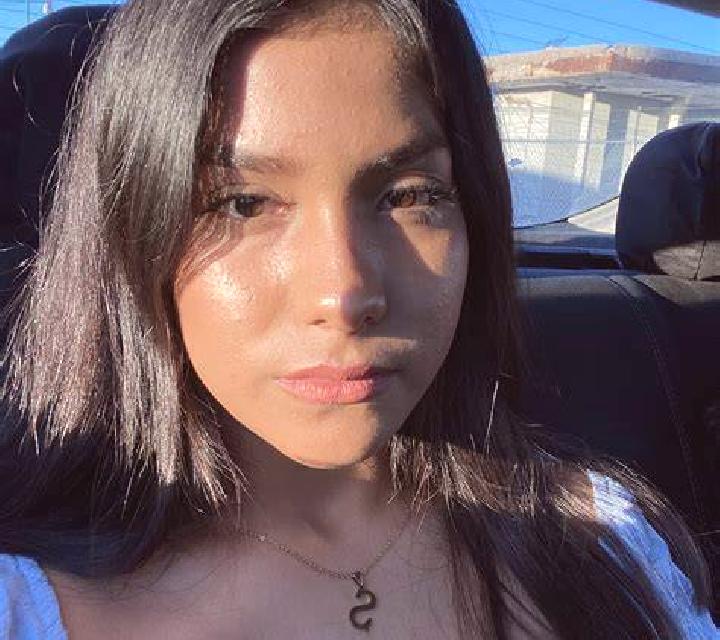 Lucía Proaza escort