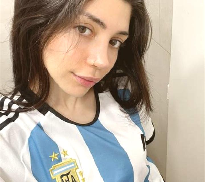 Luna 2 Ayuela escort