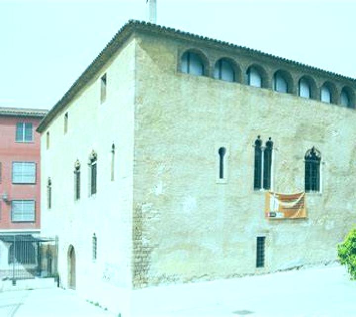 Luna 2 Los Navalmorales escort
