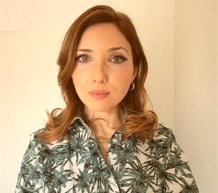 Luna 3 Mala escort