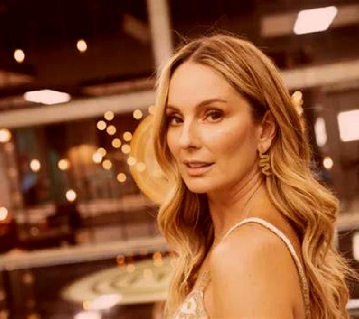 Luna Adeje escort
