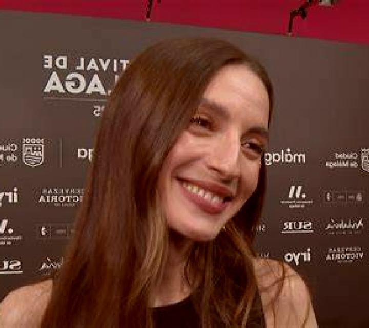 Malena Zambrana escort
