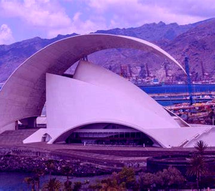 Manuela Santiago de Calatrava escort