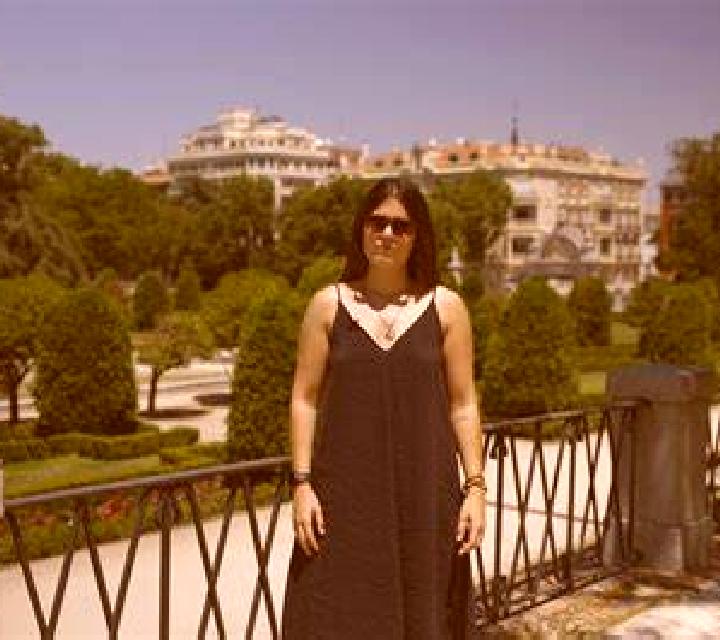 María Pau escort