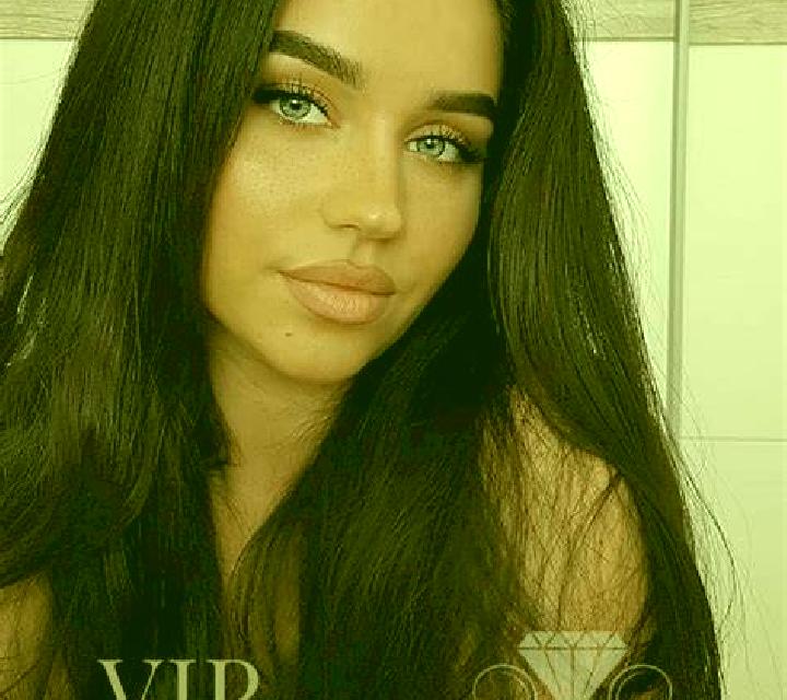 Marta Los Barreros escort