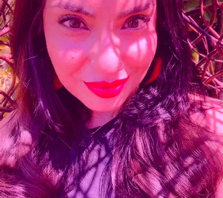 Martina Lanaja escort
