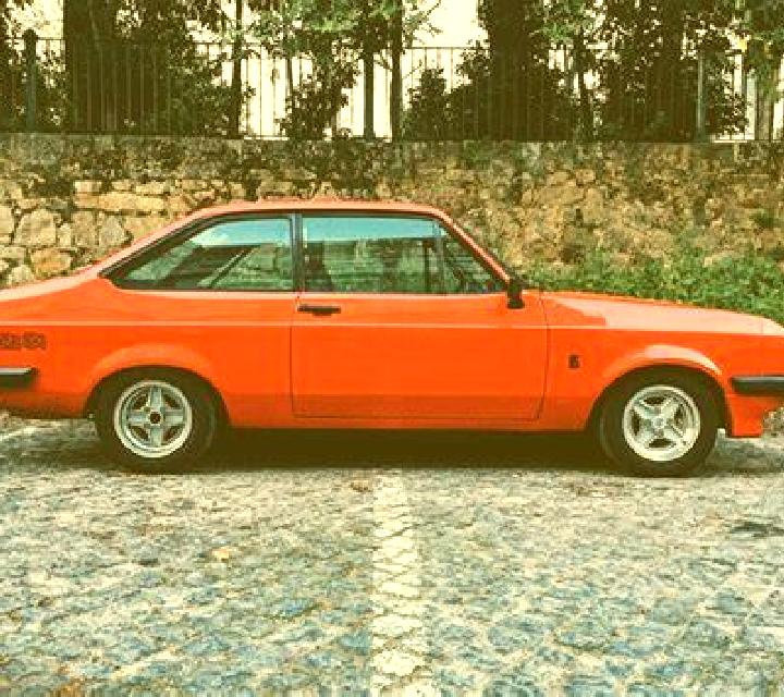 Nadia 3 Aduna escort