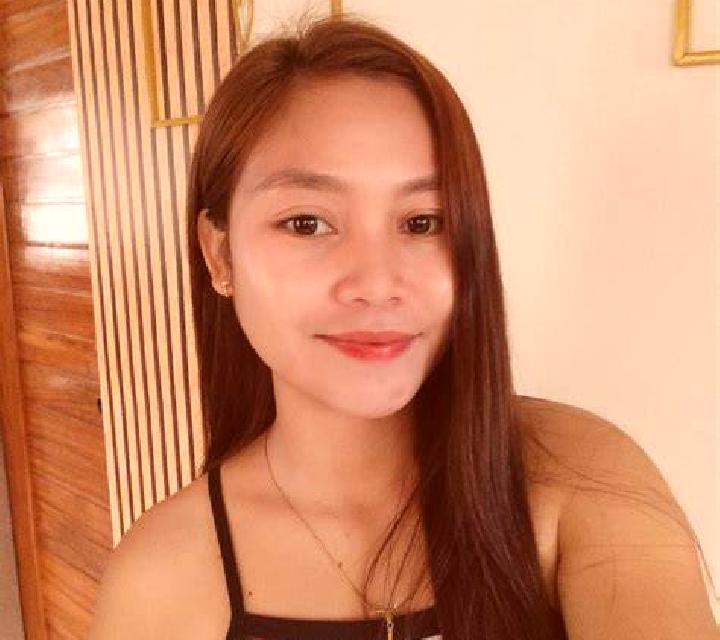 Nadia Lumpiaque escort