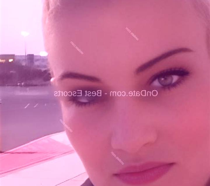 Natalia 3 Benavides escort