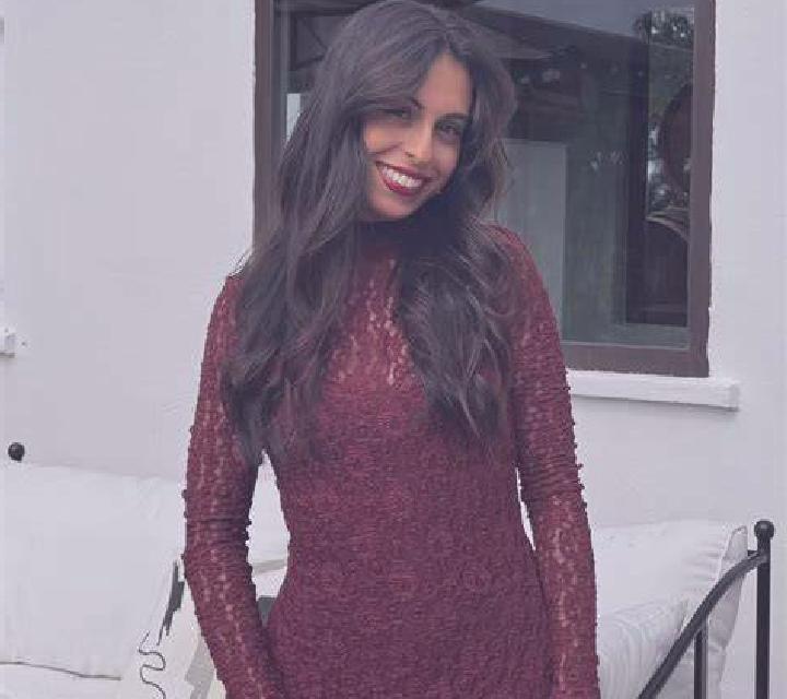 Ángela 2 Almanza escort