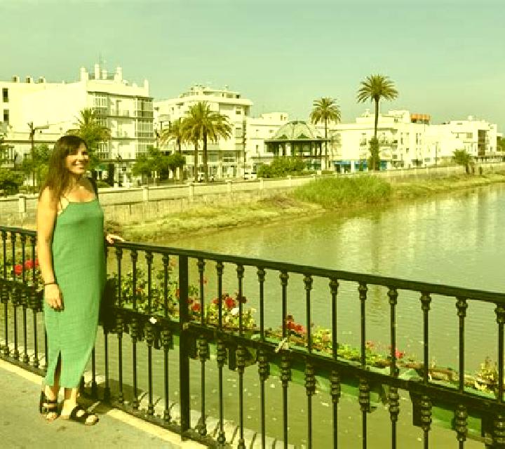 Noa 2 Salomo escort