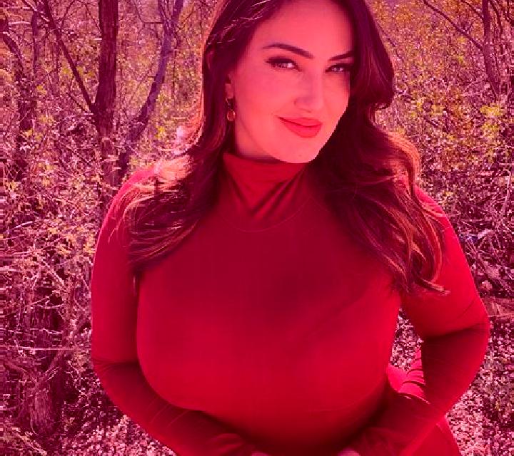 Noa 3 Carmena escort