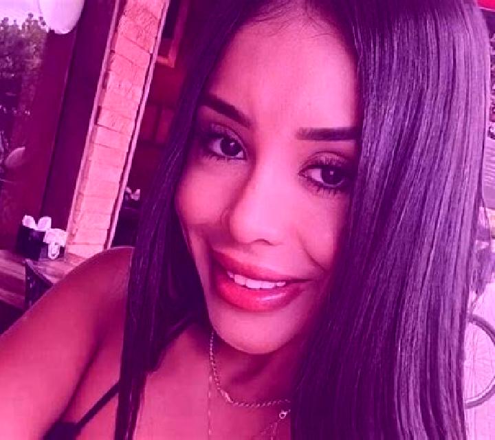 Noa 3 Petin escort