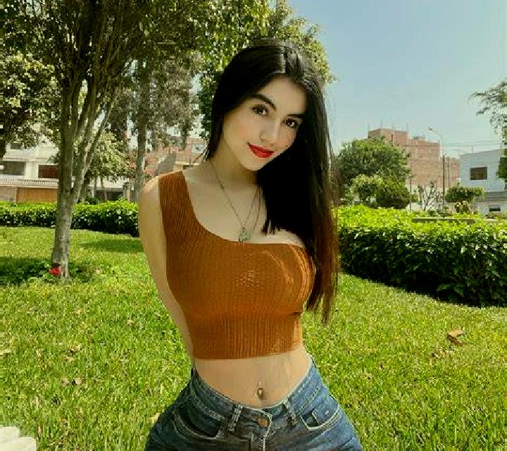 Noa San Cebrian de Mazote escort