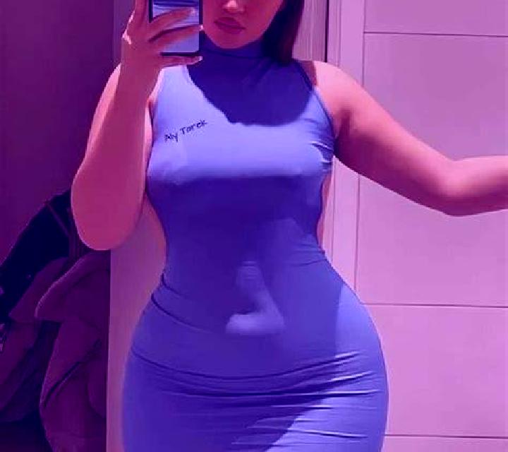 Noelia Almazan escort