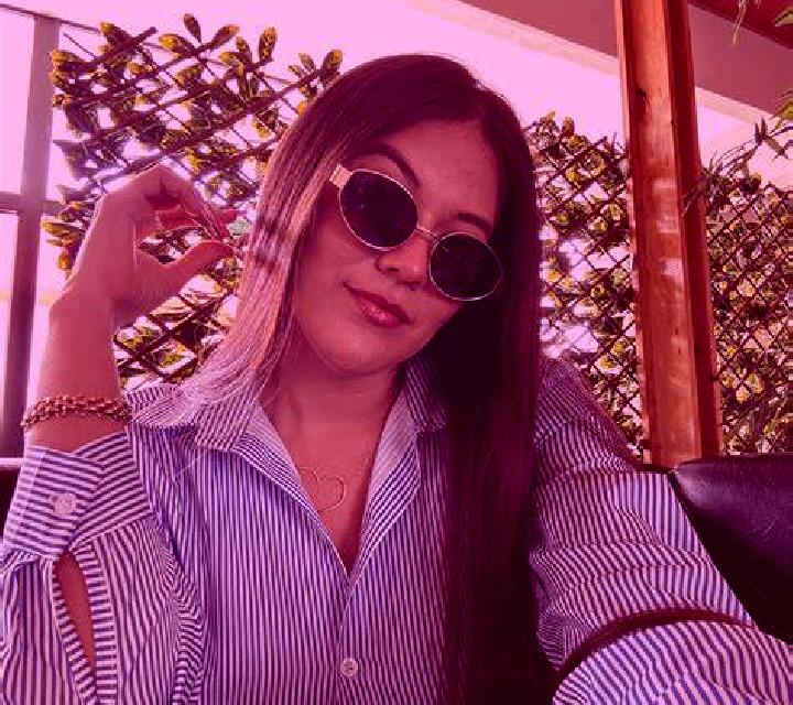 Noelia Maneru escort