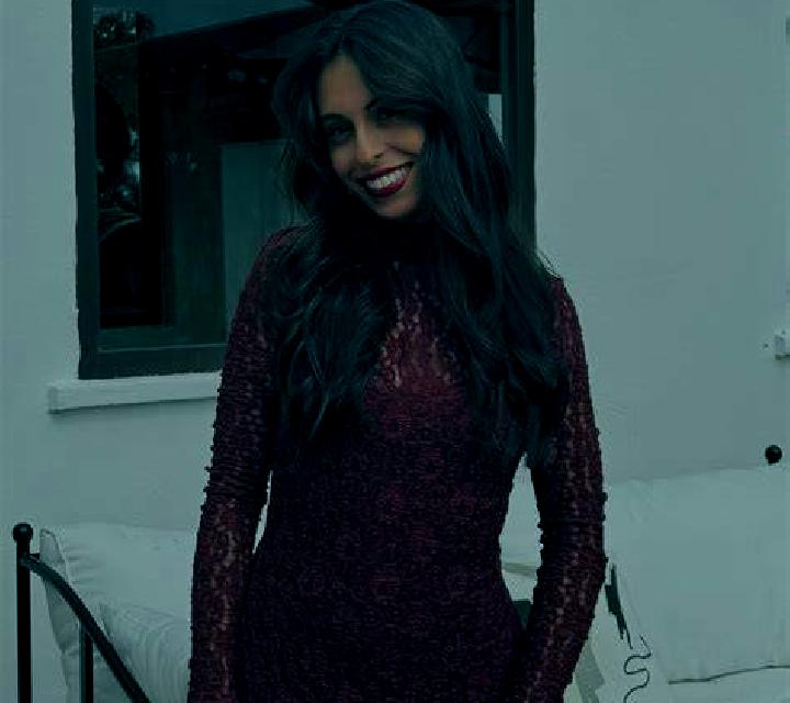 Nora 3 Altable escort