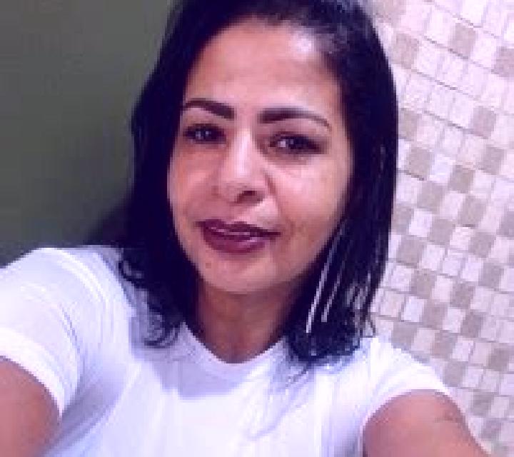 Paula 2 Artes escort