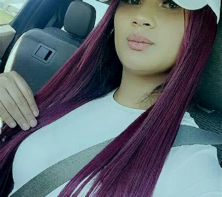 Renata Olivares escort