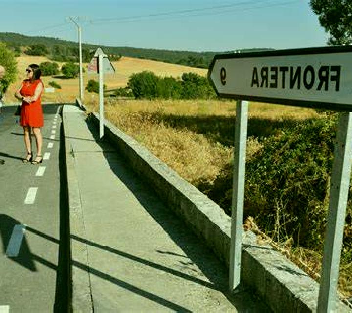 Renata Pasaia escort