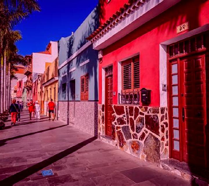 Rosa 3 Ataquines escort