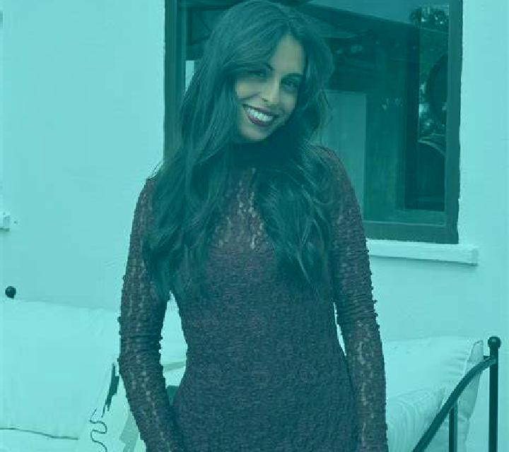 Salma Munana escort