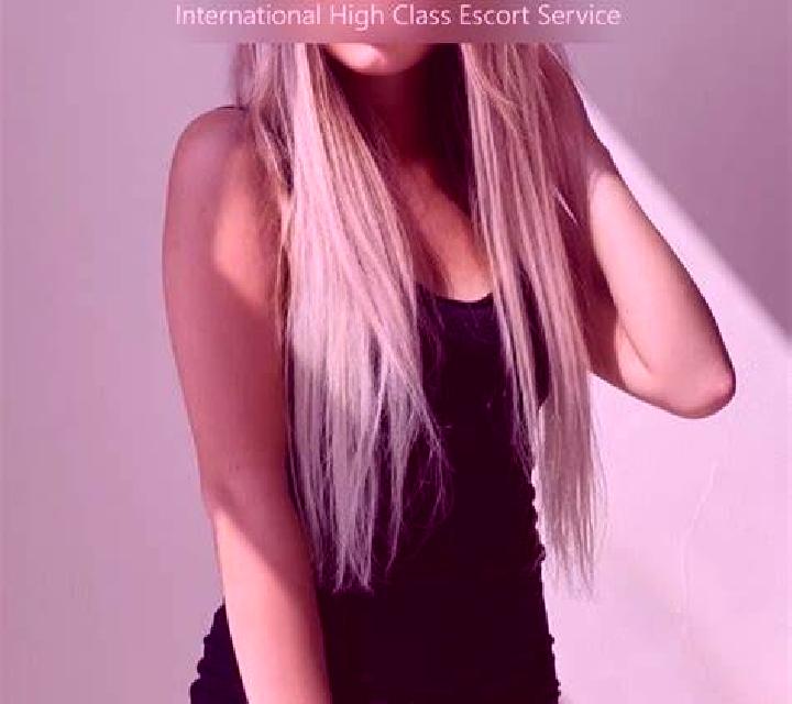 Sara 3 Cedillo escort