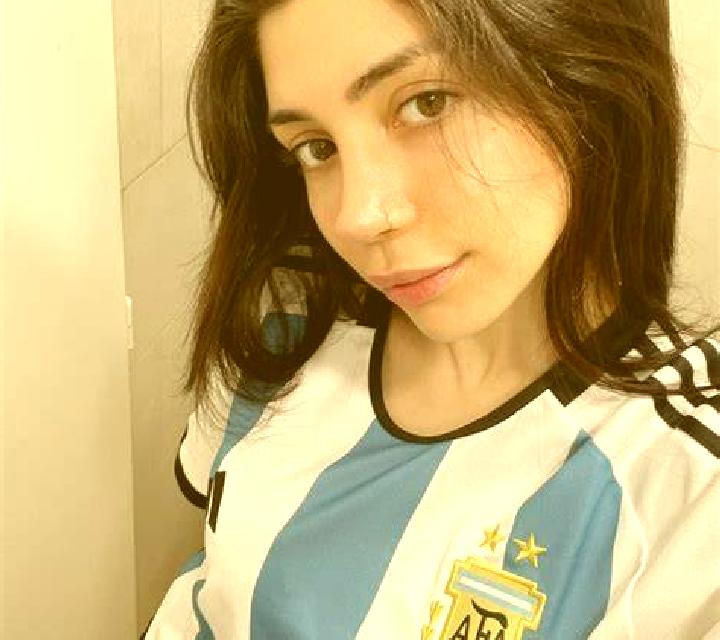Sara 3 Cuntis escort