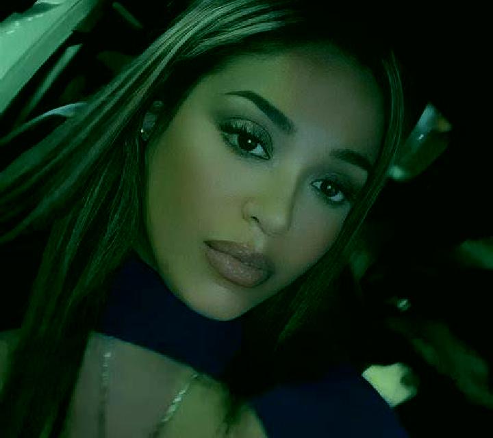 Sara Mirabueno escort