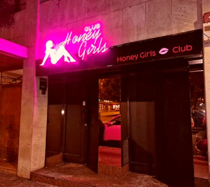 Selene 3 Chueca escort