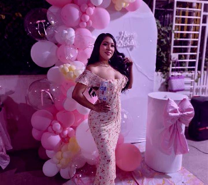 Valeria 3 Diezma escort