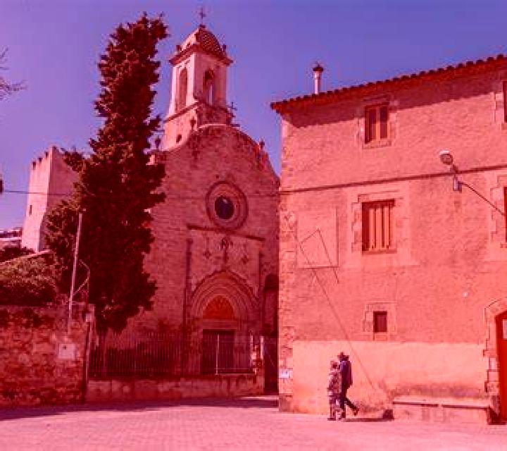 Vega Sant Marti de Provencals escort