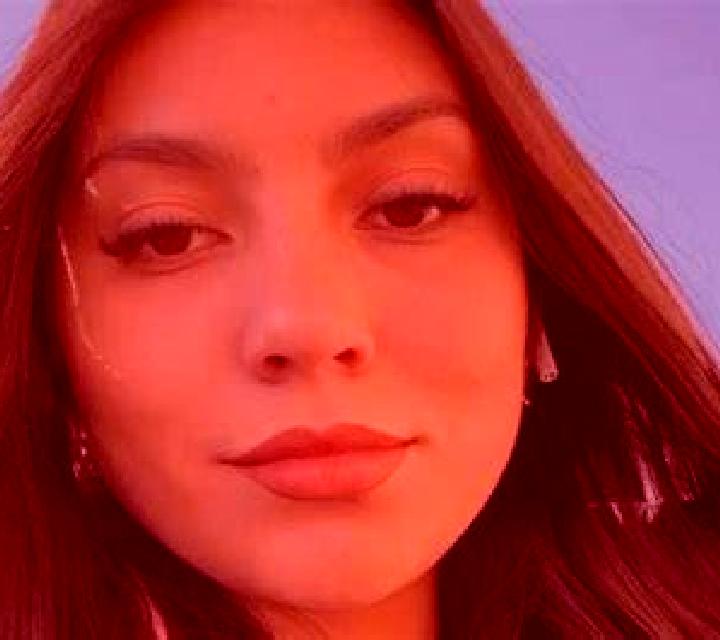 Yasmin 2 Caracena escort