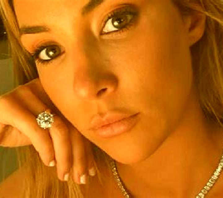 Yasmin Villadiego escort